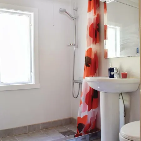 Gorgeous In With Kitchen Holiday home *